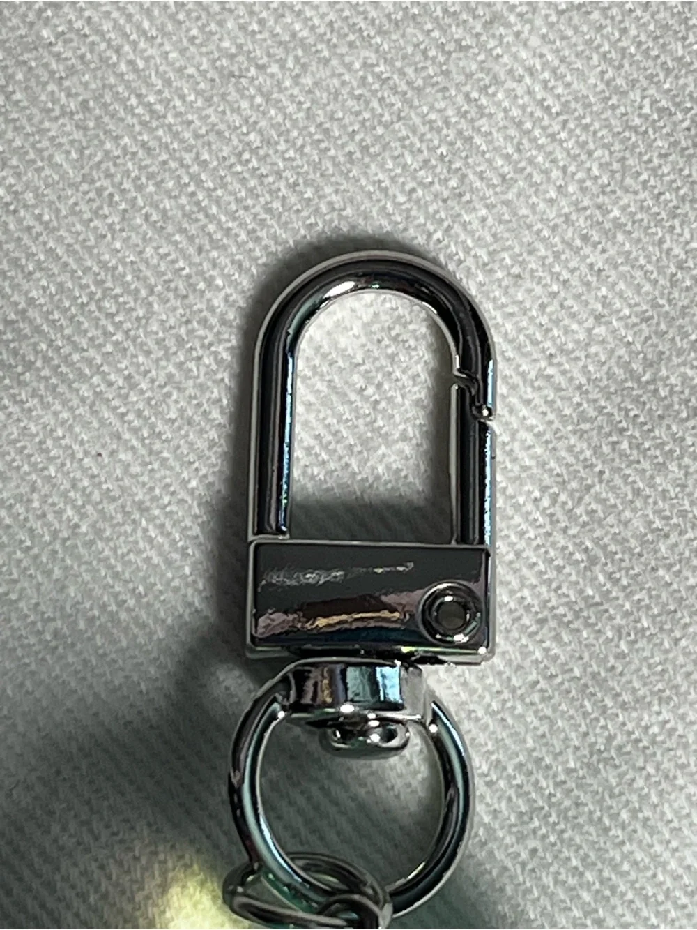 Clear Green Dinosaur Keychain/Bag Charm - Picture 4 of 4